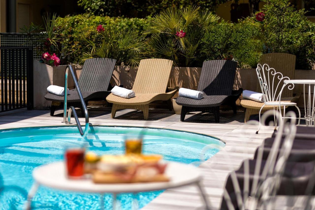 Hotel Condor-New 2024-Con Piscina Riccione Zewnętrze zdjęcie